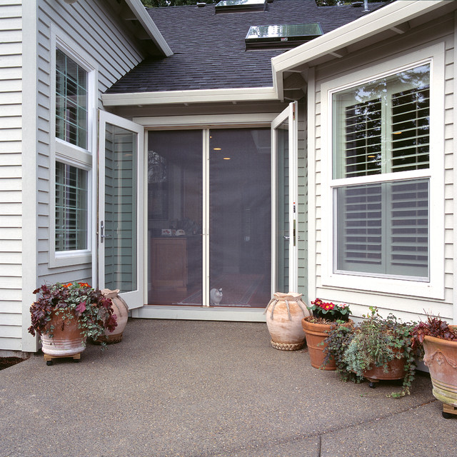 Patio Door Retractable Screen コンテンポラリー テラス・中庭 オレンジカウンティ Air