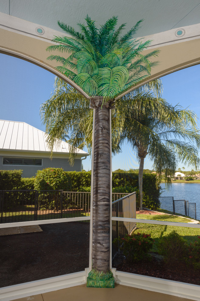 Patio Garden in Jupiter Tropical Patio Miami by Talin Tropic