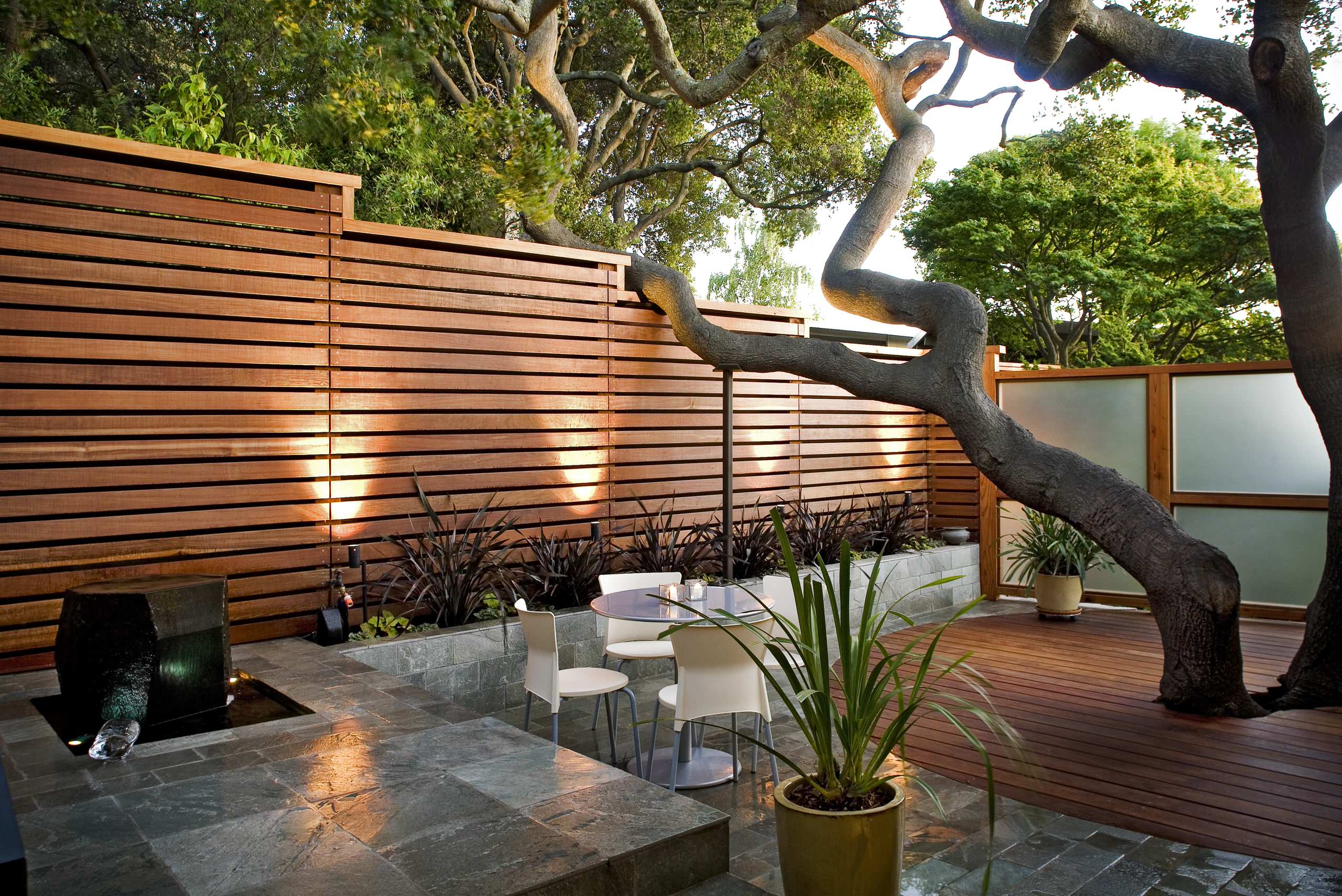 75 Beautiful Courtyard Patio Pictures Ideas April 2021 Houzz