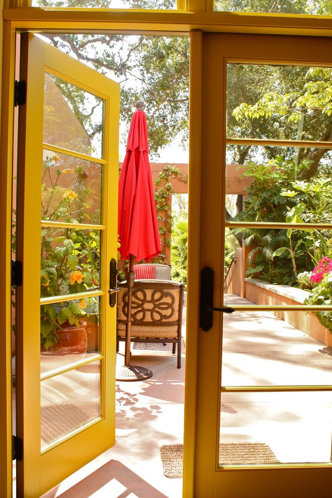 Immagine di un patio o portico american style