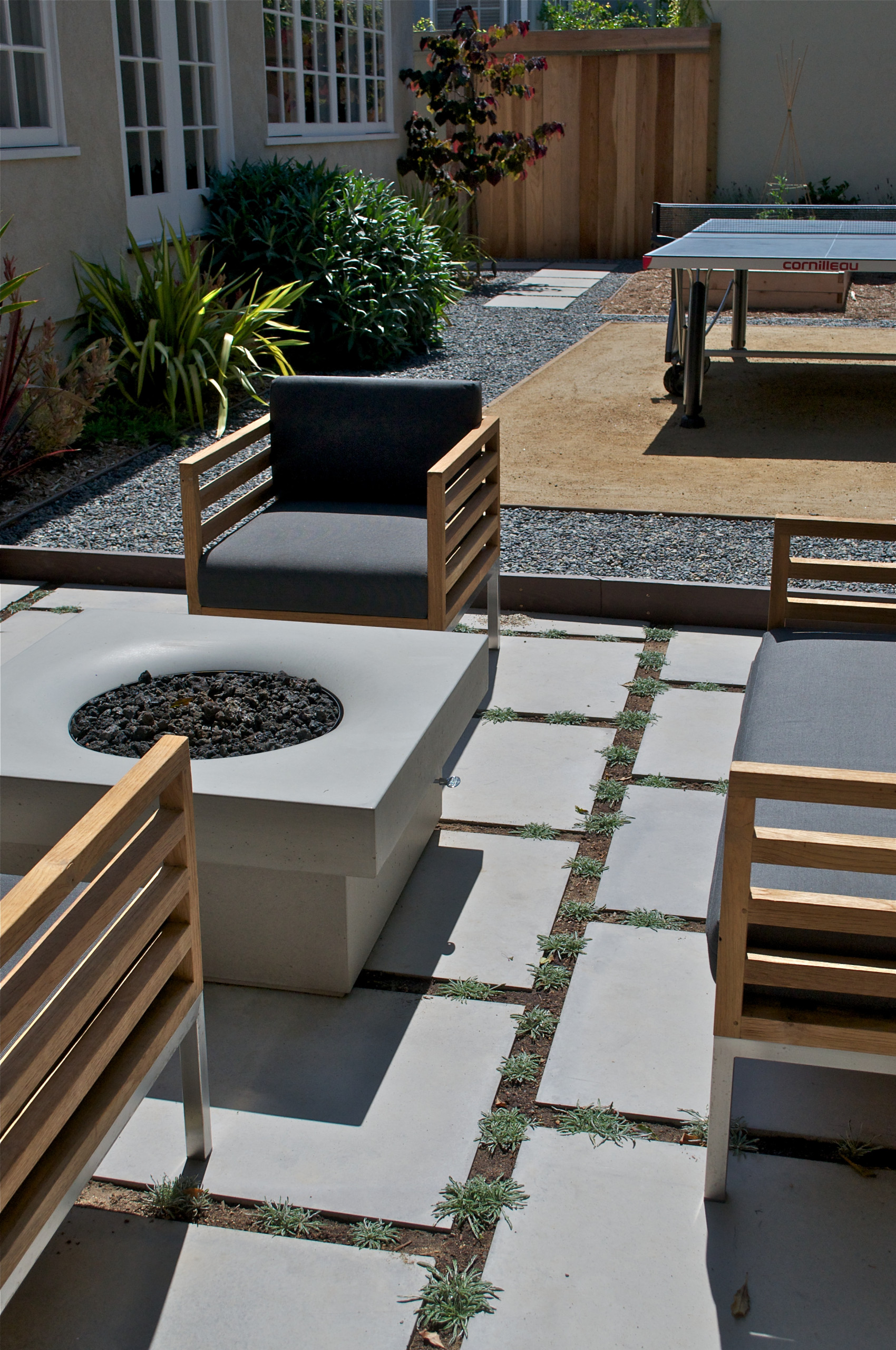 Contemporary Patio Los Angeles, Solus Fire Pit