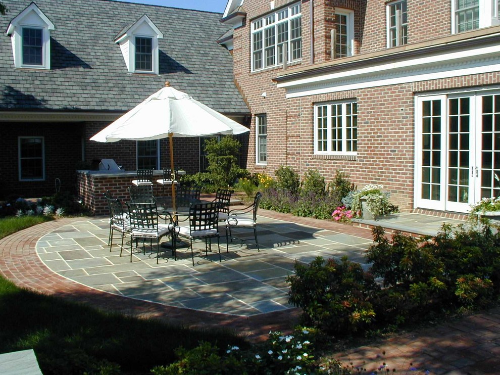 Patios and terraces Traditional Patio New York by The Laurel Group Houzz