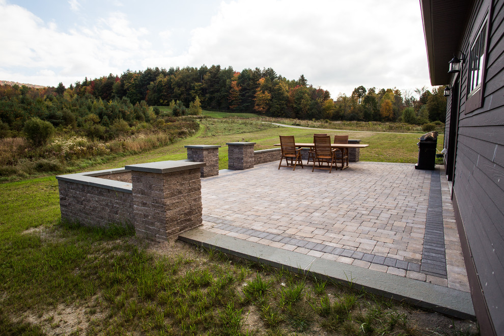 Patios & Walkways Traditional Patio Burlington by The Grass