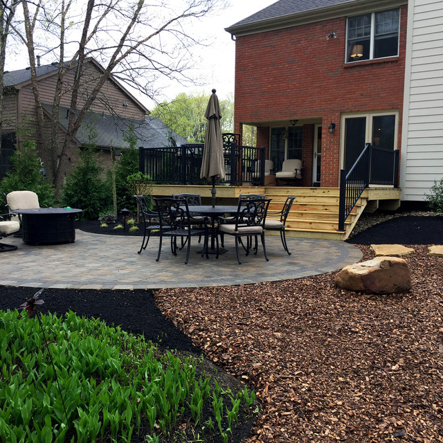 Paver Patio & Deck Terrasse et Patio Cincinnati par J.R. Thomas