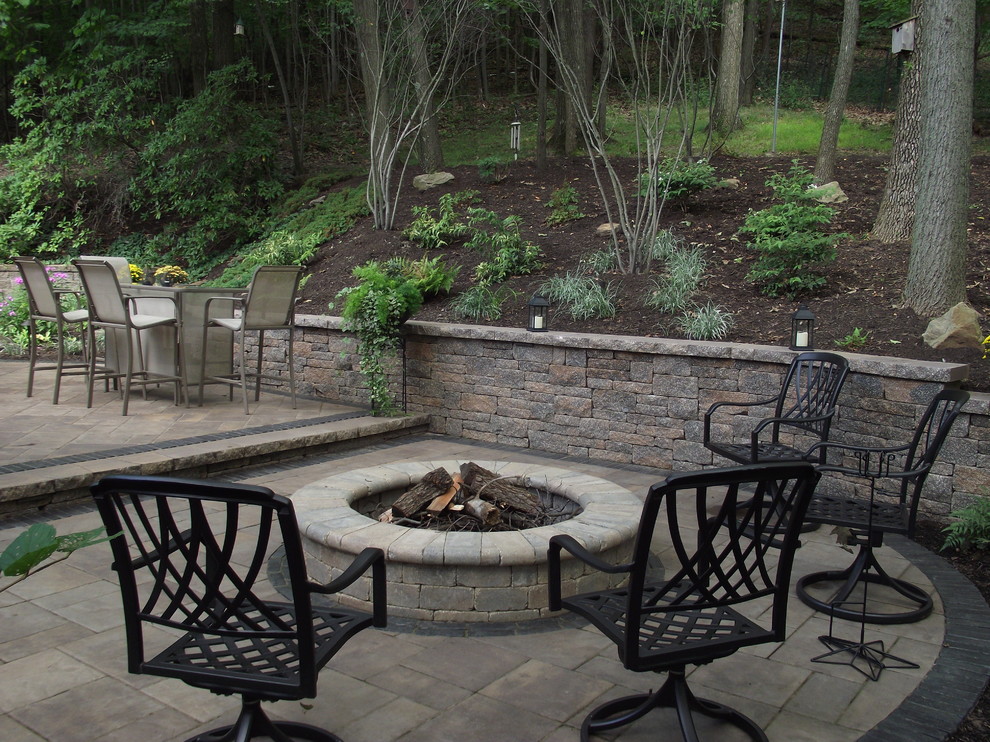 Paver Patio, Retaining Wall and Landscape Greensburg, PA