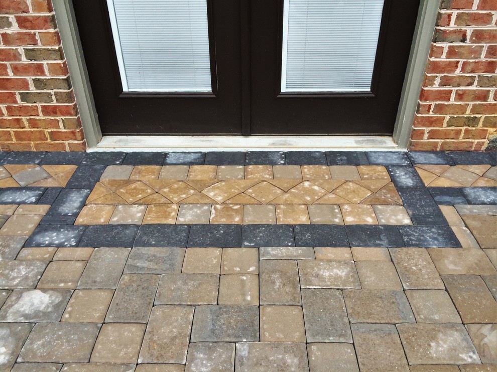 Design ideas for a medium sized modern back patio in Baltimore with concrete paving.