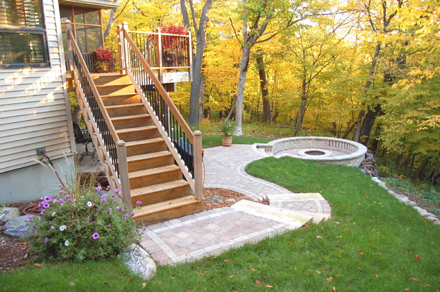 Pavers Sunken Fire Pit Traditional Patio Minneapolis By Daryl Melquist Bachmans Landscape Design Houzz Nz