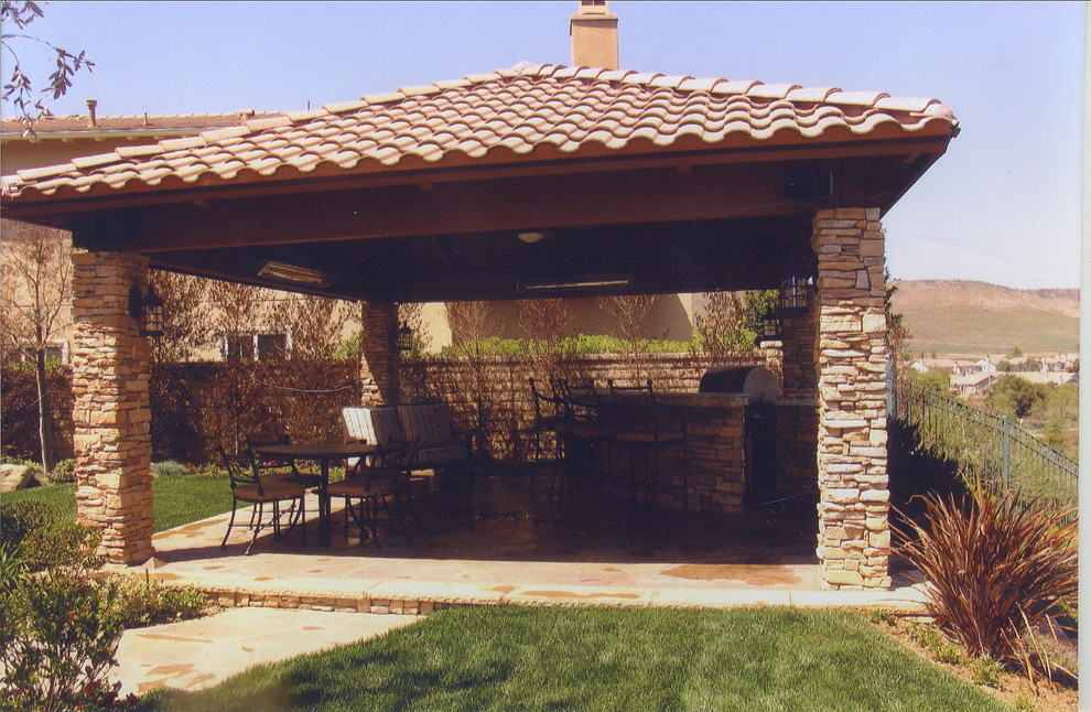 Pavillions & Lattice Structures Mediterranean Patio Los Angeles