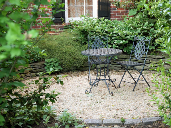 Pea Gravel Patio With Stacked Stone Wall Contemporary Dc Metro By Land Art Design Inc Houzz - How To Build A Pea Stone Gravel Patio