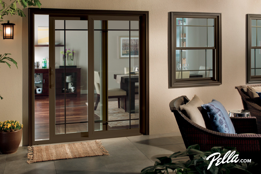Pella® 350 Series sliding patio door accents Prairie style