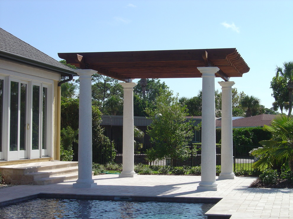 Example of a tuscan patio design in Jacksonville