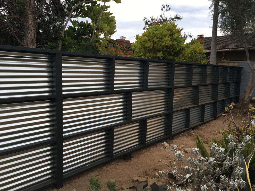 Moderner Patio in Los Angeles