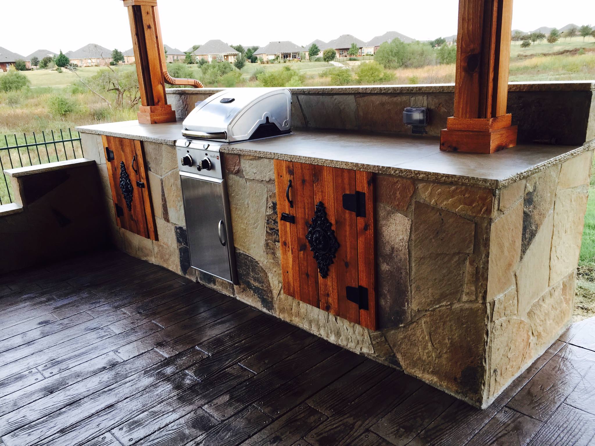 75 Rustic Outdoor Kitchen Ideas You'll Love - November, 2023 | Houzz