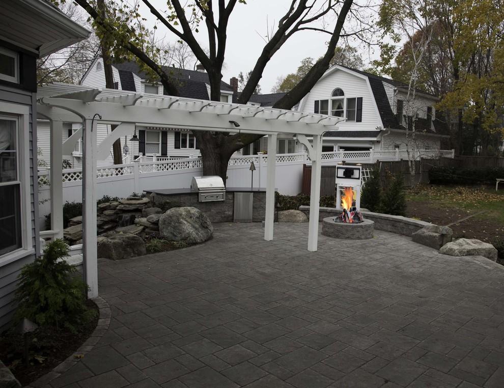 This is an example of a traditional patio in Newark.