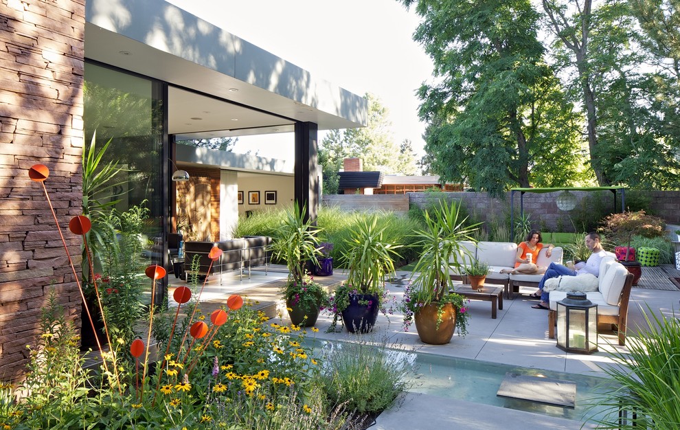 Idee per un patio o portico moderno