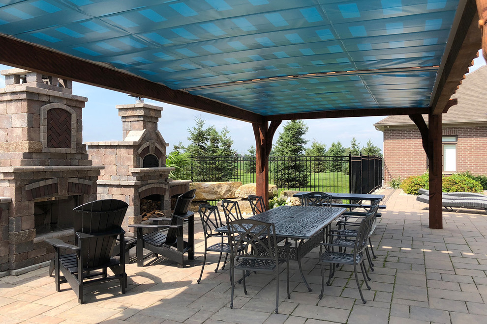 Retractable Shades, Grimsby Craftsman Patio Toronto by ShadeFX