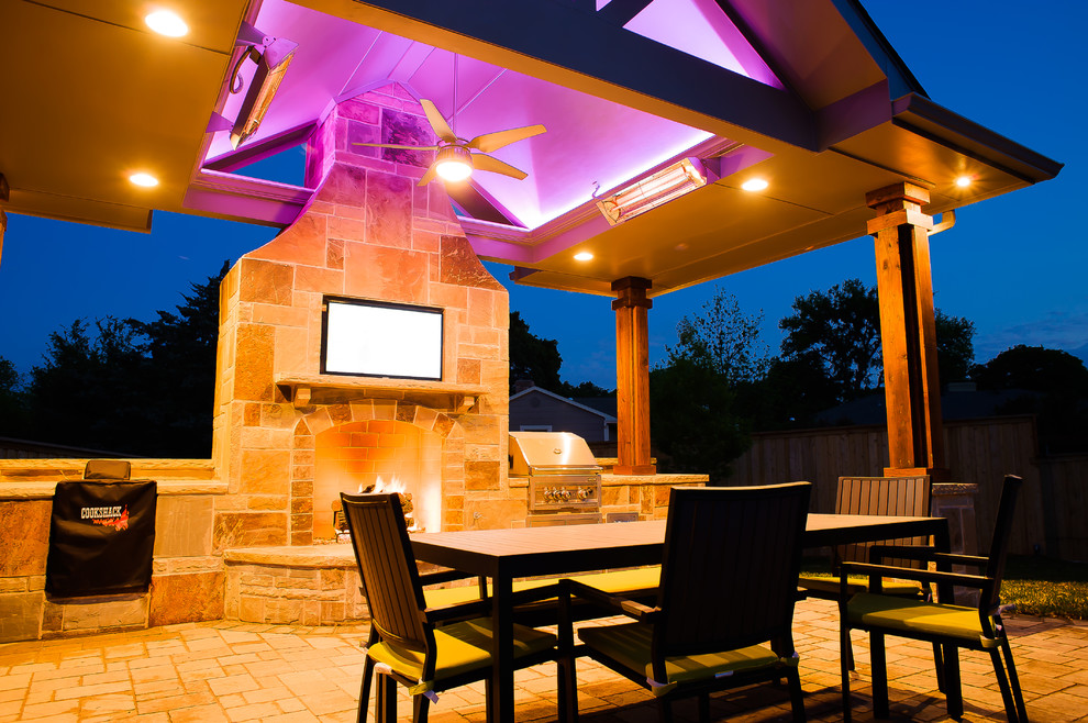 Richardson, TX Traditional Patio Dallas by Dallas Outdoor