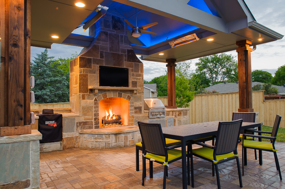Richardson, TX Traditional Patio Dallas by Dallas Outdoor