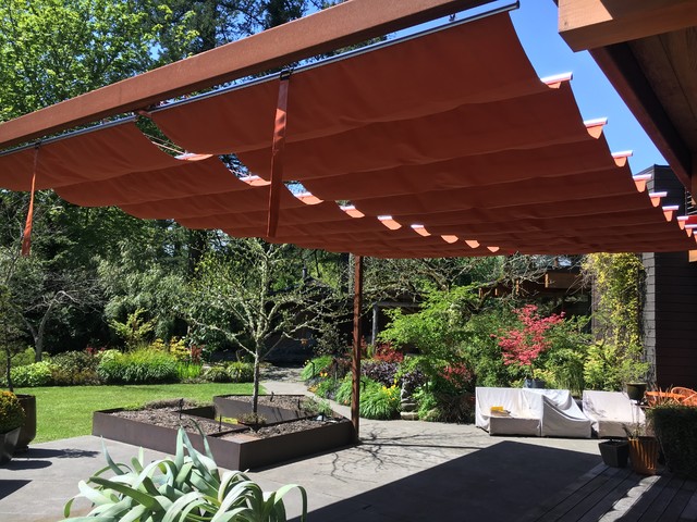 Roman Shade American Traditional Patio Portland By Waagmeester Canvas S Houzz Roman Shade American Traditional, Patio Roman Shades