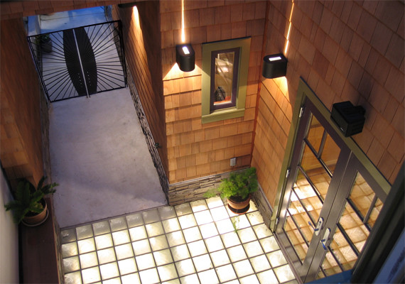Example of a trendy patio design in San Francisco