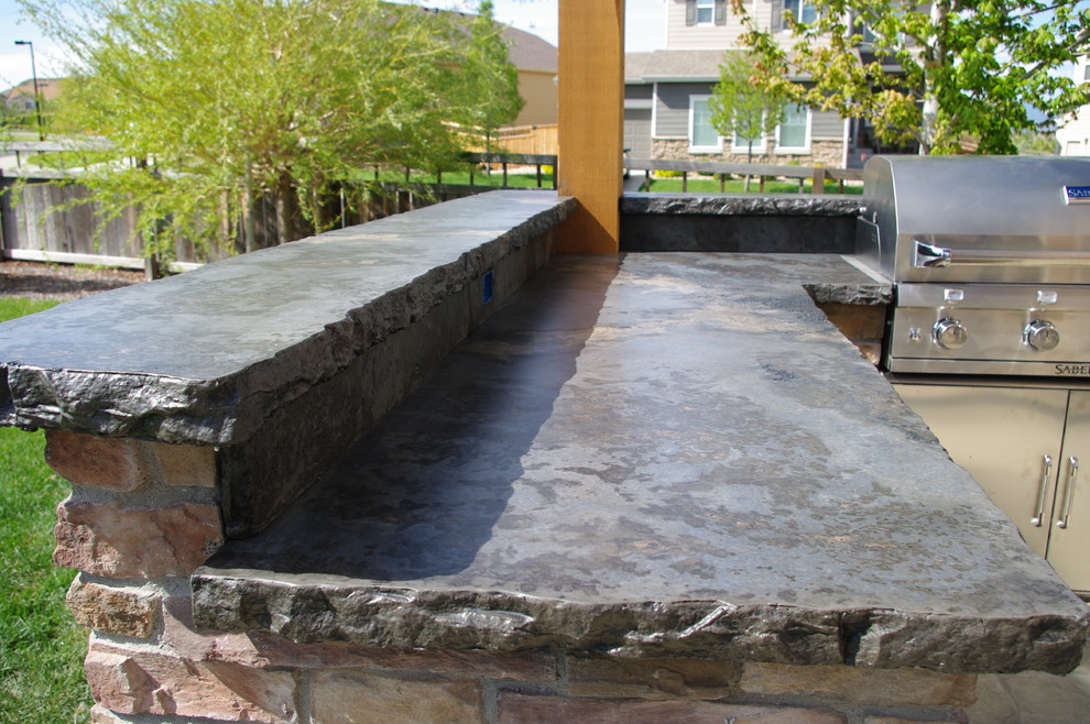 outdoor tiled benchtop