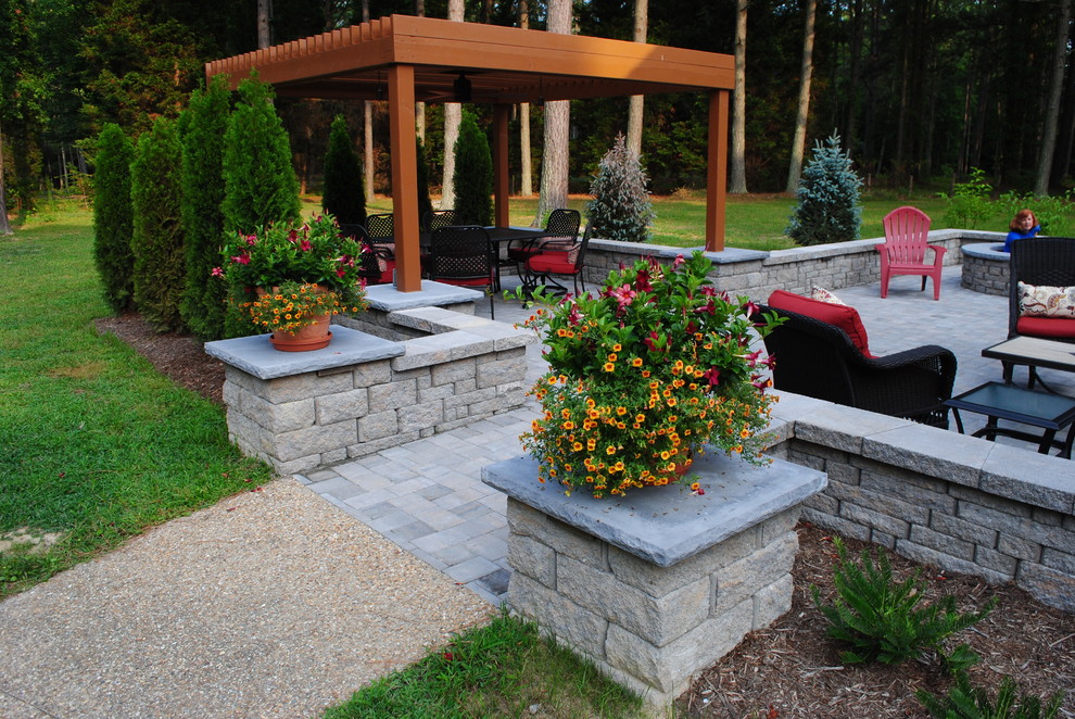Rustic Outdoor Retreat in Mechanicsville, Virginia Rustic Patio