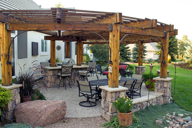 Rustic Pergola Patio - Severence, CO - Rustikal - Patio - Denver - von