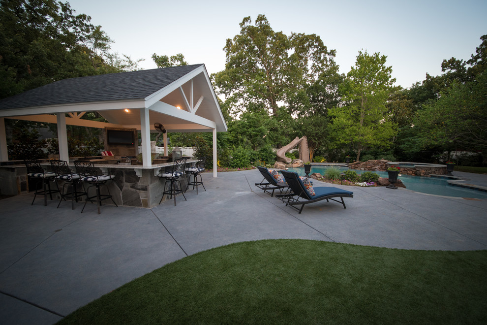 This is an example of a world-inspired patio in Dallas.