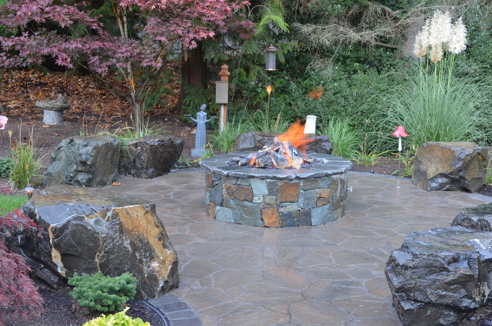 Sammamish Highlands Traditional Patio Seattle by Alderwood