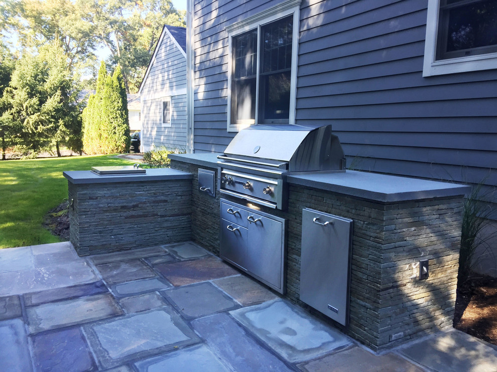 Scarsdale outdoor entertainment area Contemporary Patio New York