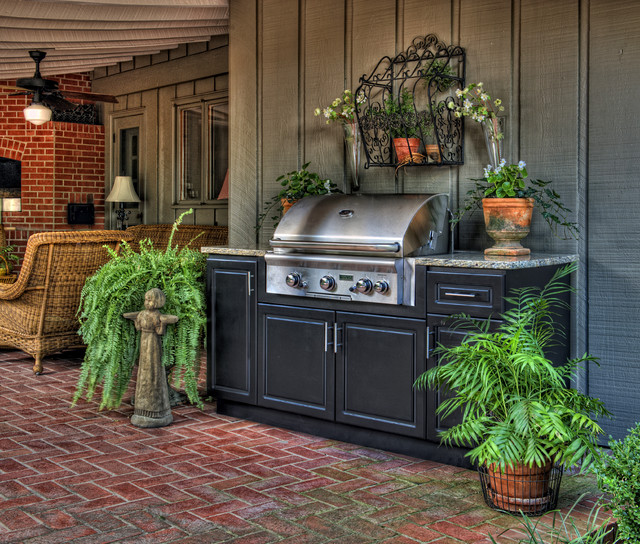 Select Outdoor Kitchens with AOG Grill Classique Terrasse et Patio