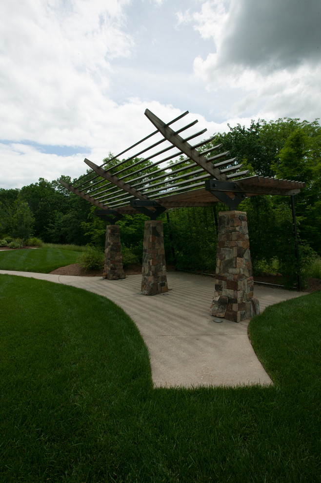 Shawnee Suburban Estate Traditional Patio Kansas City by Lorax