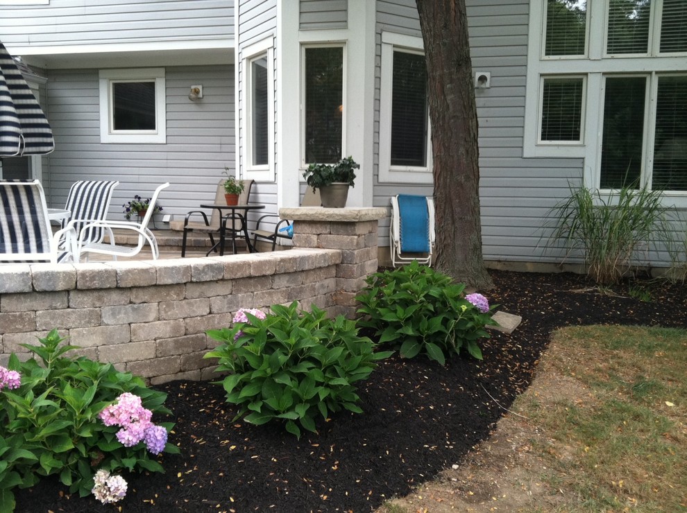 Slinger Paver Patio in Dublin Ohio Traditional Patio Columbus