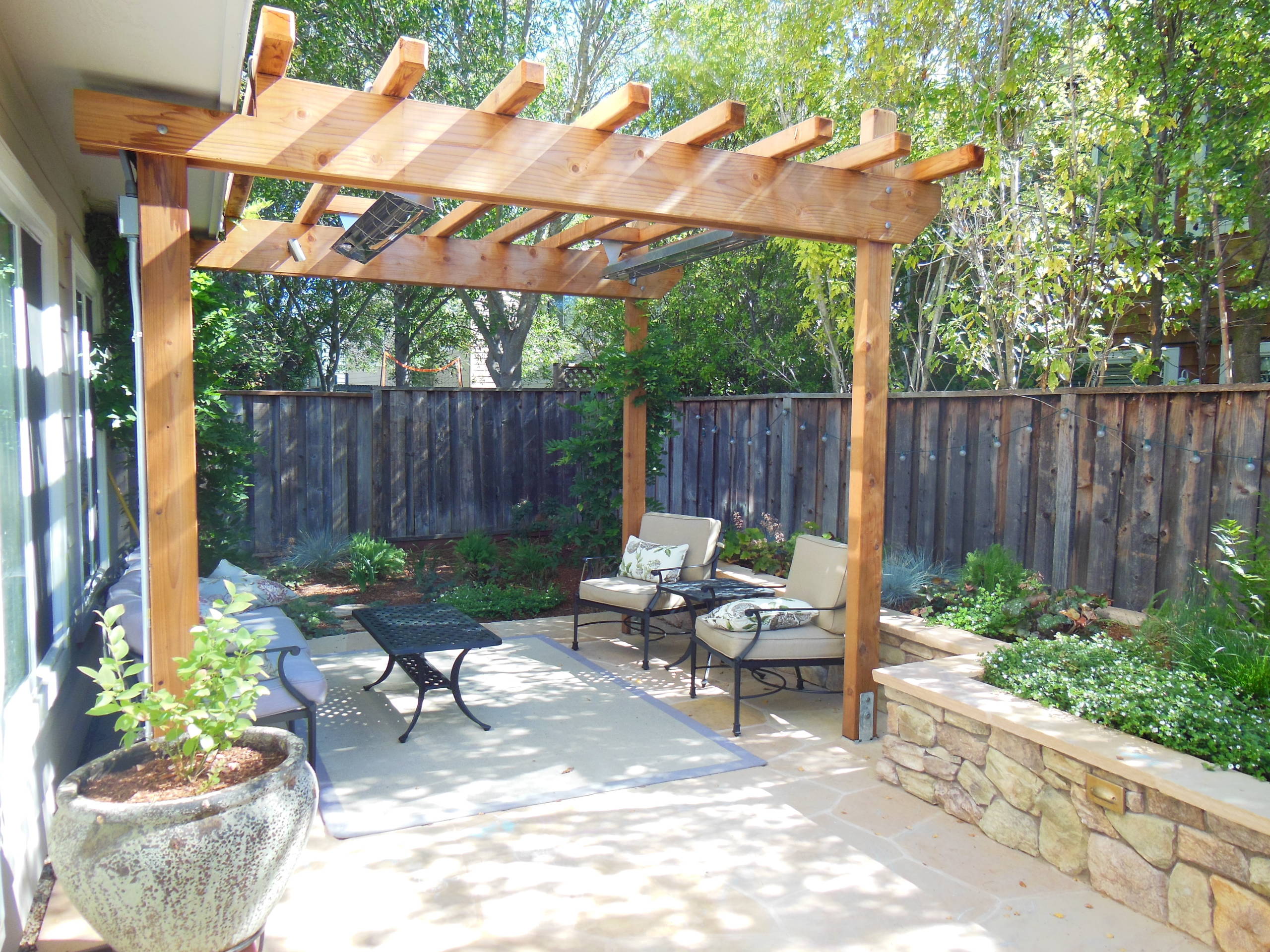 Small space, Big impact - Traditional - Patio - San Francisco - by  Wildflower Landscape Design at K&D Landscaping | Houzz