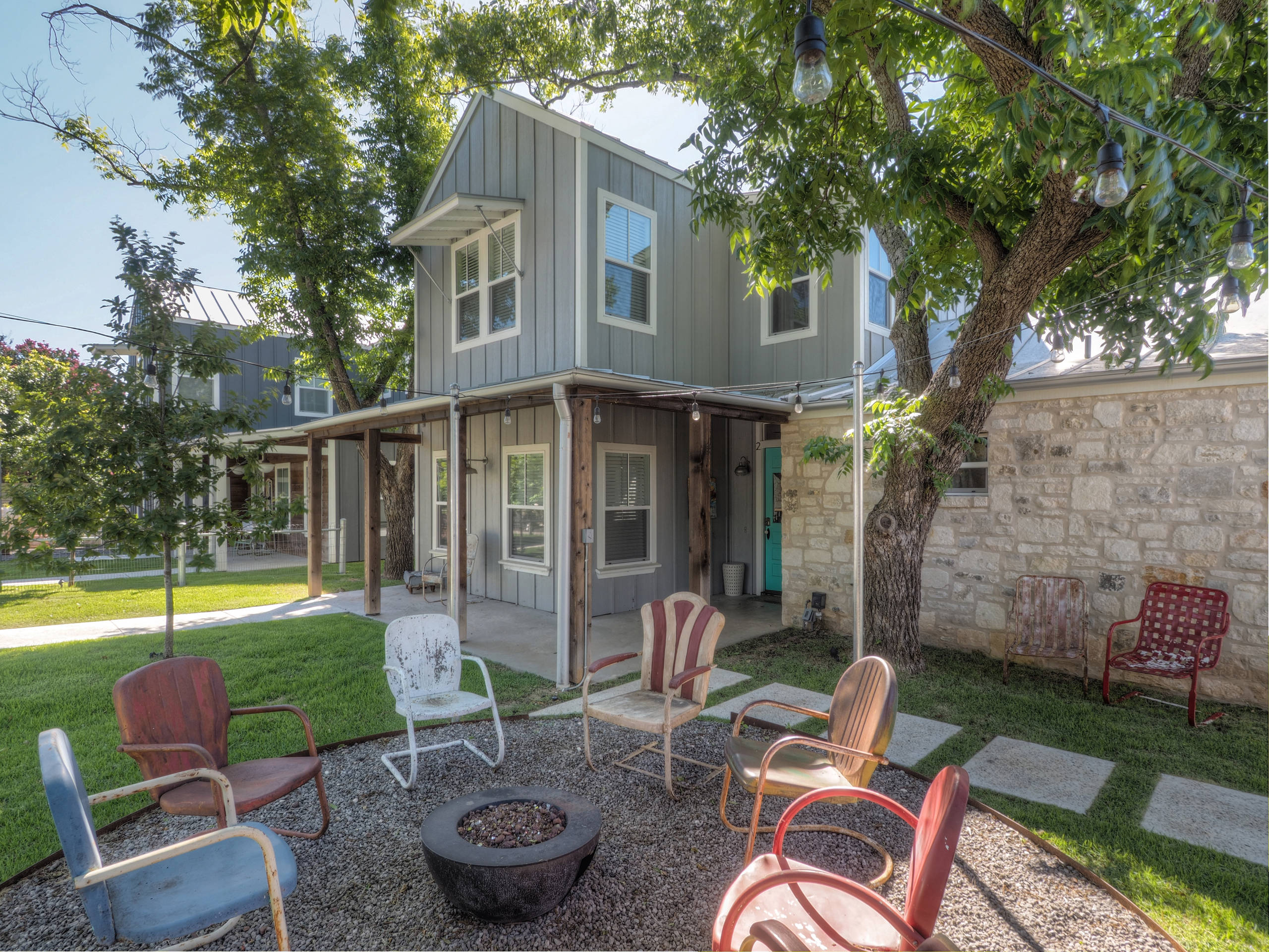 75 Beautiful Front Yard Patio Pictures Ideas Houzz