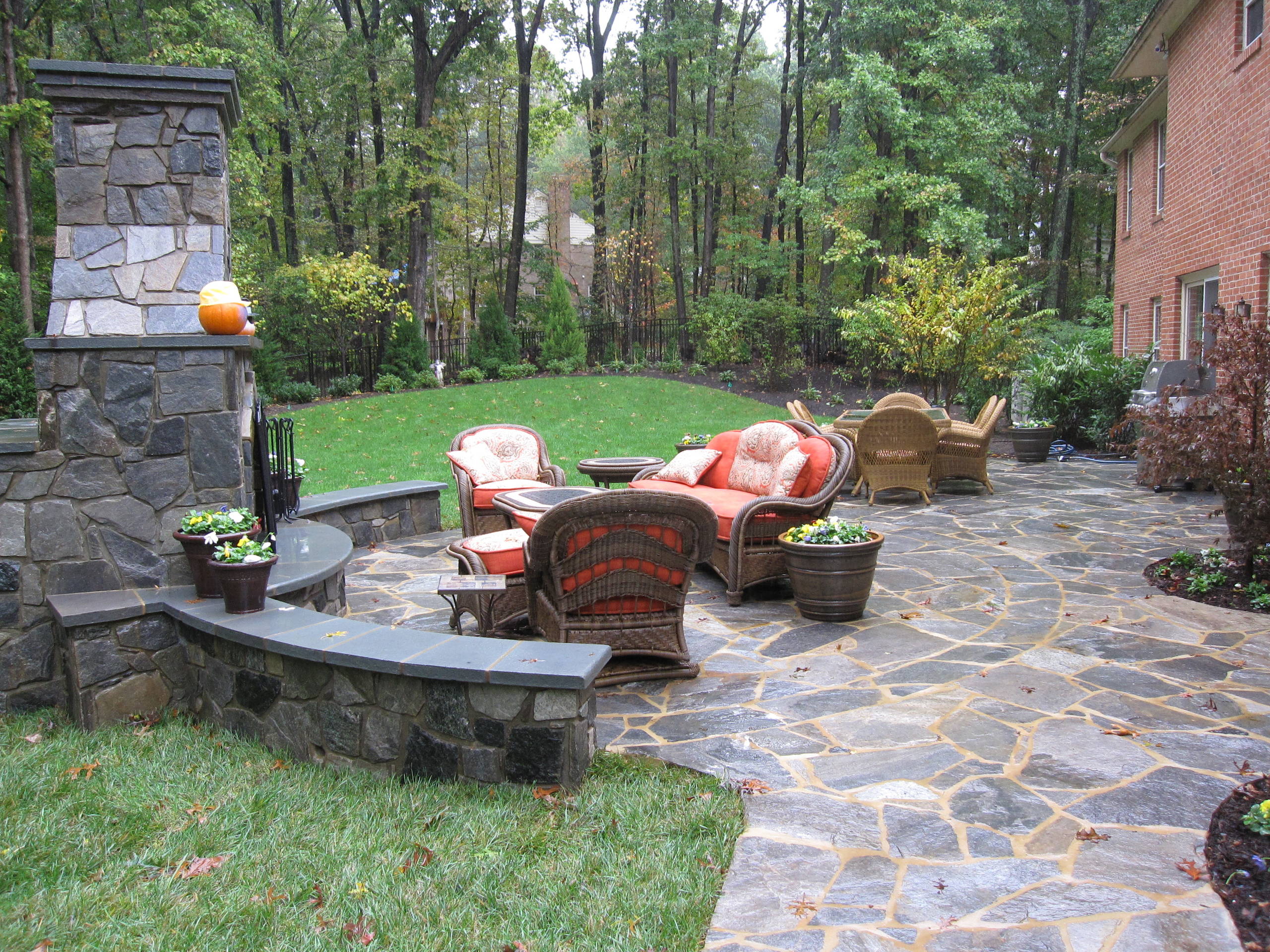 Stone Patio Outdoor Fireplace Front, How To Repair A Stone Outdoor Fireplace
