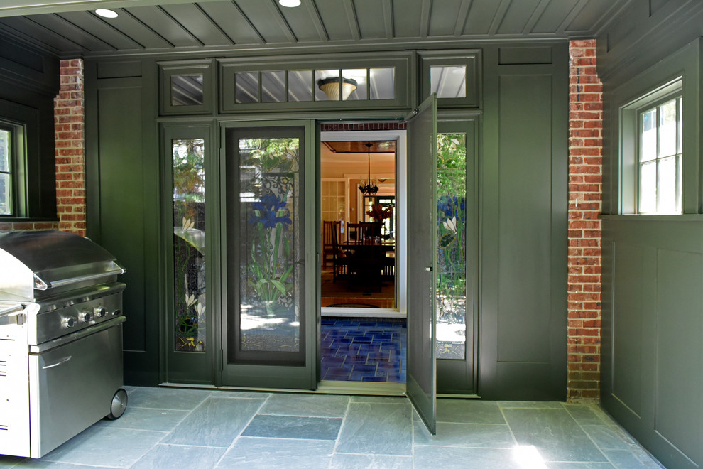 Пример оригинального дизайна: беседка во дворе частного дома среднего размера в современном стиле с летней кухней и покрытием из каменной брусчатки