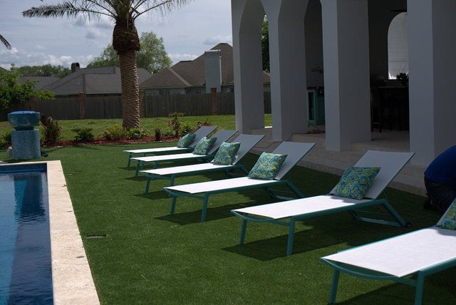 Synthetic Artificial Grass Installation Tropical Swimming Pool