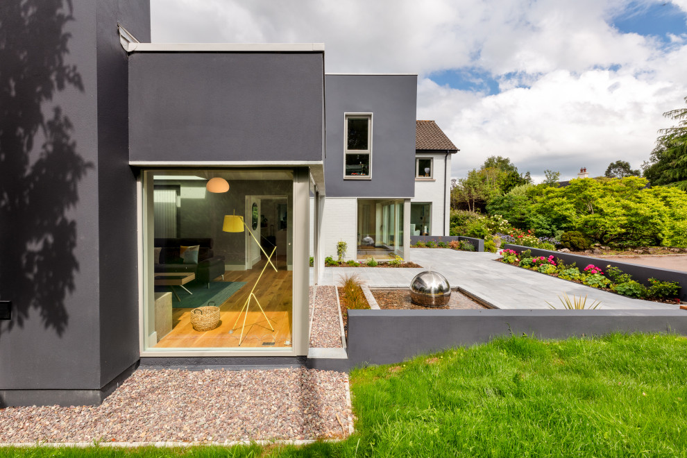 Inspiration for a contemporary patio in Cork.