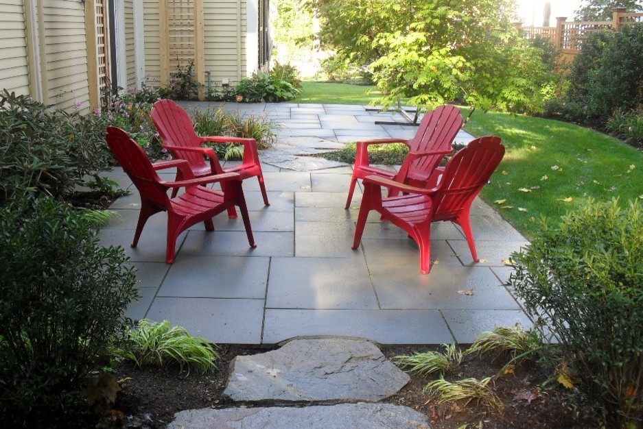 Exemple d'une terrasse éclectique.