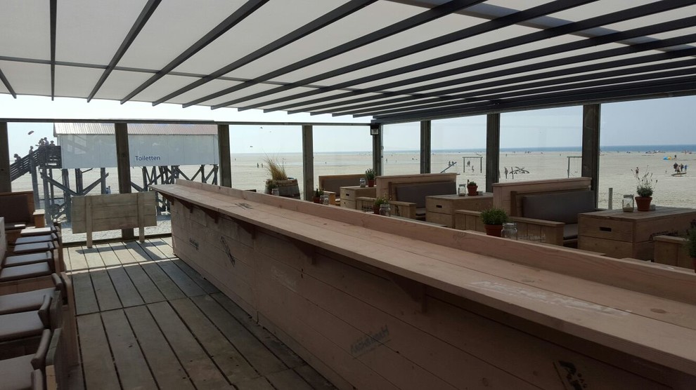 Terrassenüberdachung Pergola Sunrain von Leiner Contemporary Patio