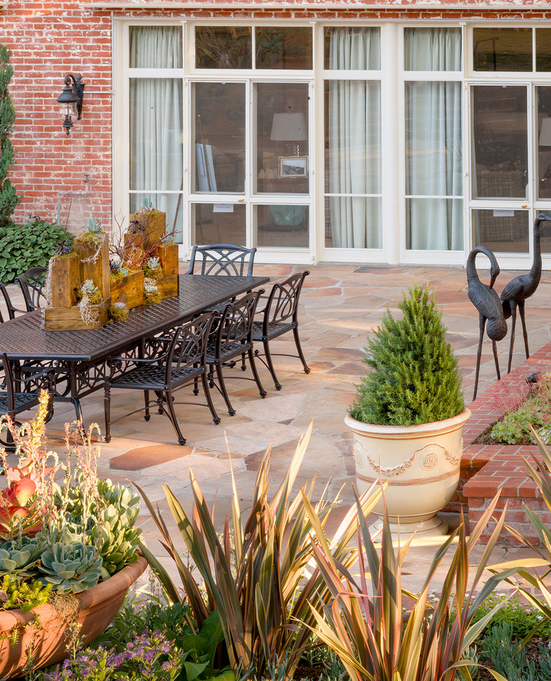 The Grand Patio Traditional Patio Los Angeles by Jason Lee