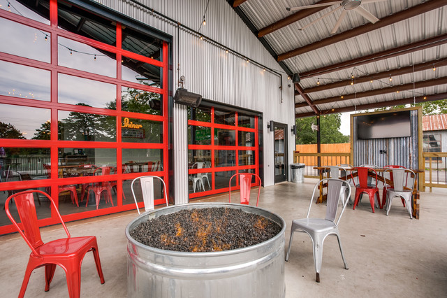 Stock Tank Style: Galvanized Tubs and Troughs Find a Home Indoors