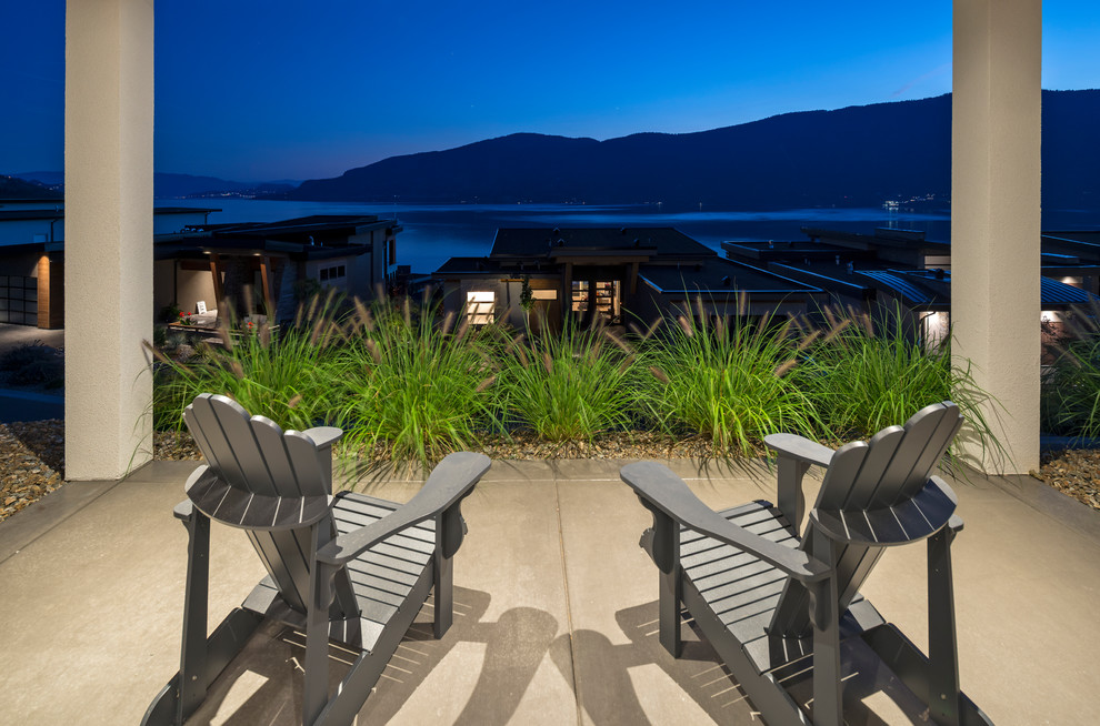 Inspiration for a coastal patio remodel in Vancouver