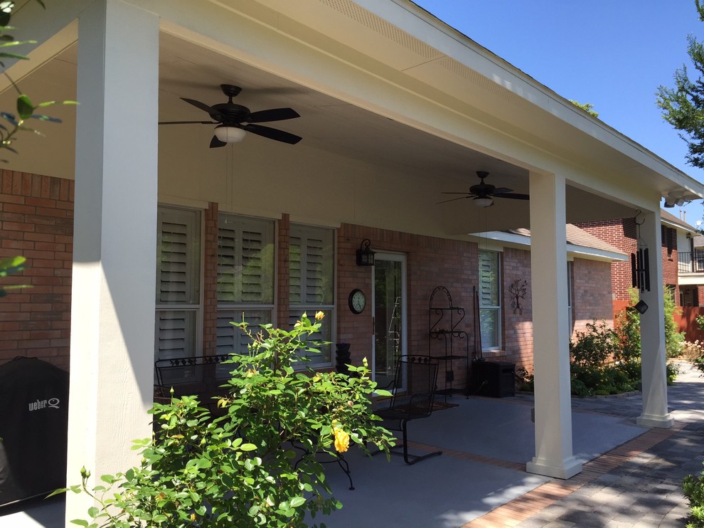 Tomball, Tx Patio Cover of the month May 2015 Traditional Patio
