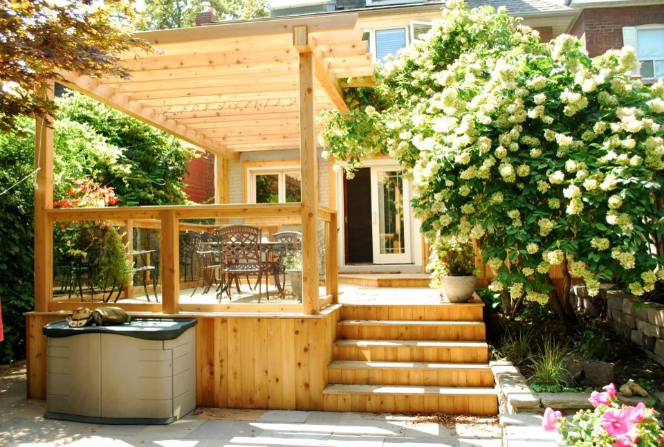 Toronto Beaches Project Modern Patio Toronto by Curbz