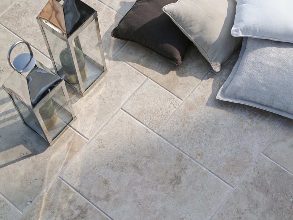 Toscano Travertine Contemporary Patio New York by PORCELANOSA
