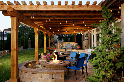 traditional patio yardscapes northwest img~9461355f07b3a232 8 1543 1 81b78eb