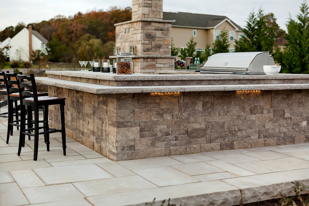 Traditional Style Outdoor Kitchen - Traditional - Patio - Other | Houzz
