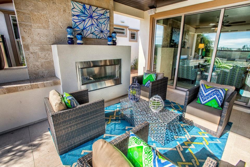 Trilogy at the Polo Club by Shea Homes Contemporary Patio Los